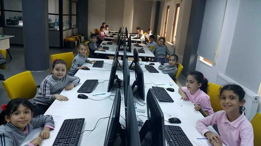 Türkan Dereli İlkokulu 3D Yazıcı ve Tasarım Merkezinde